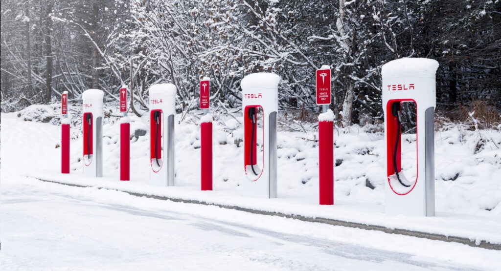 Even after Tesla fans reduced the uncertainty fund, they asked Musk to return the press office.