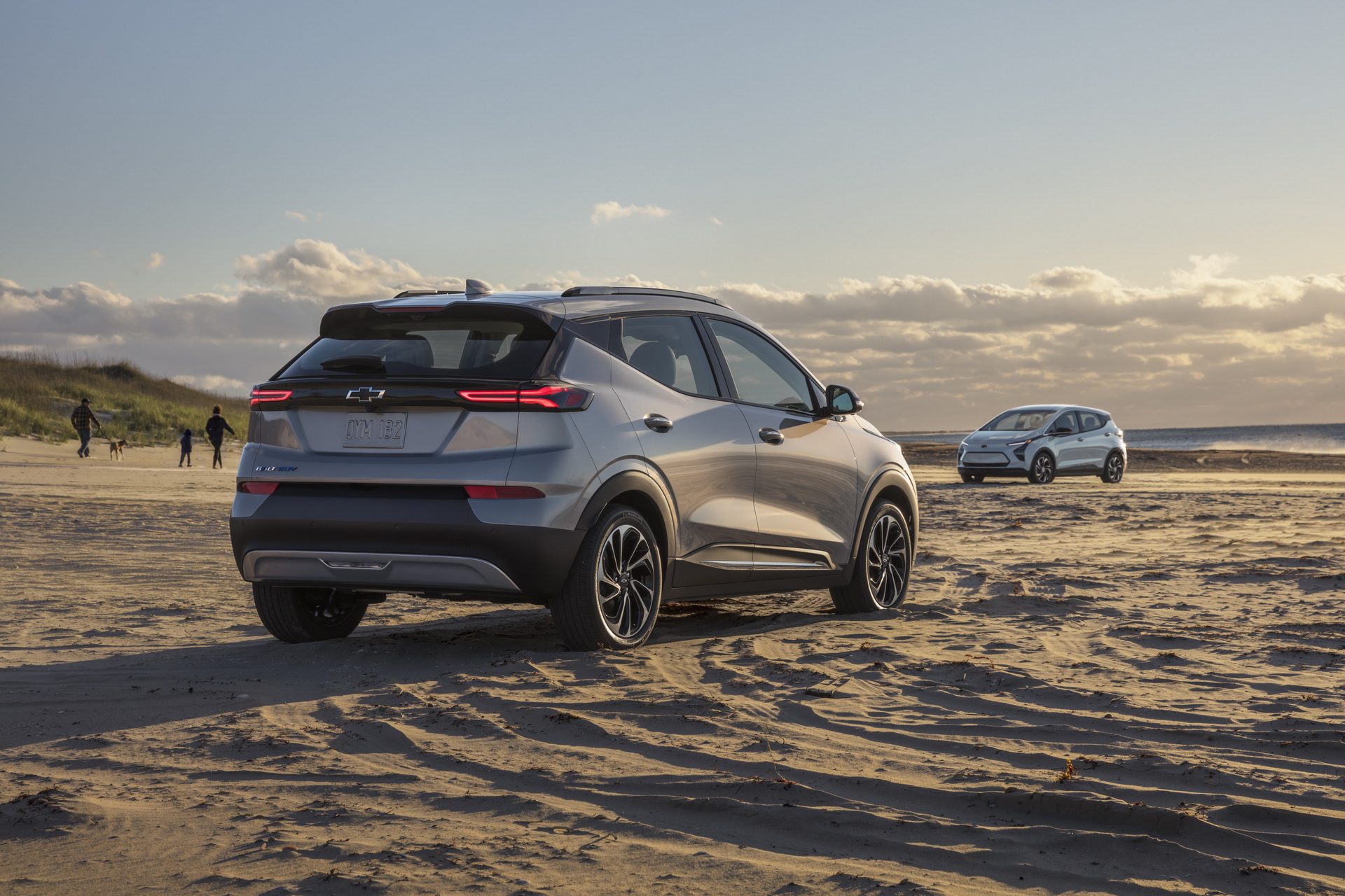 GM, Toyota, Ford, Stellantis are calling for the removal of the $ 7,500 EV tax credit limit.