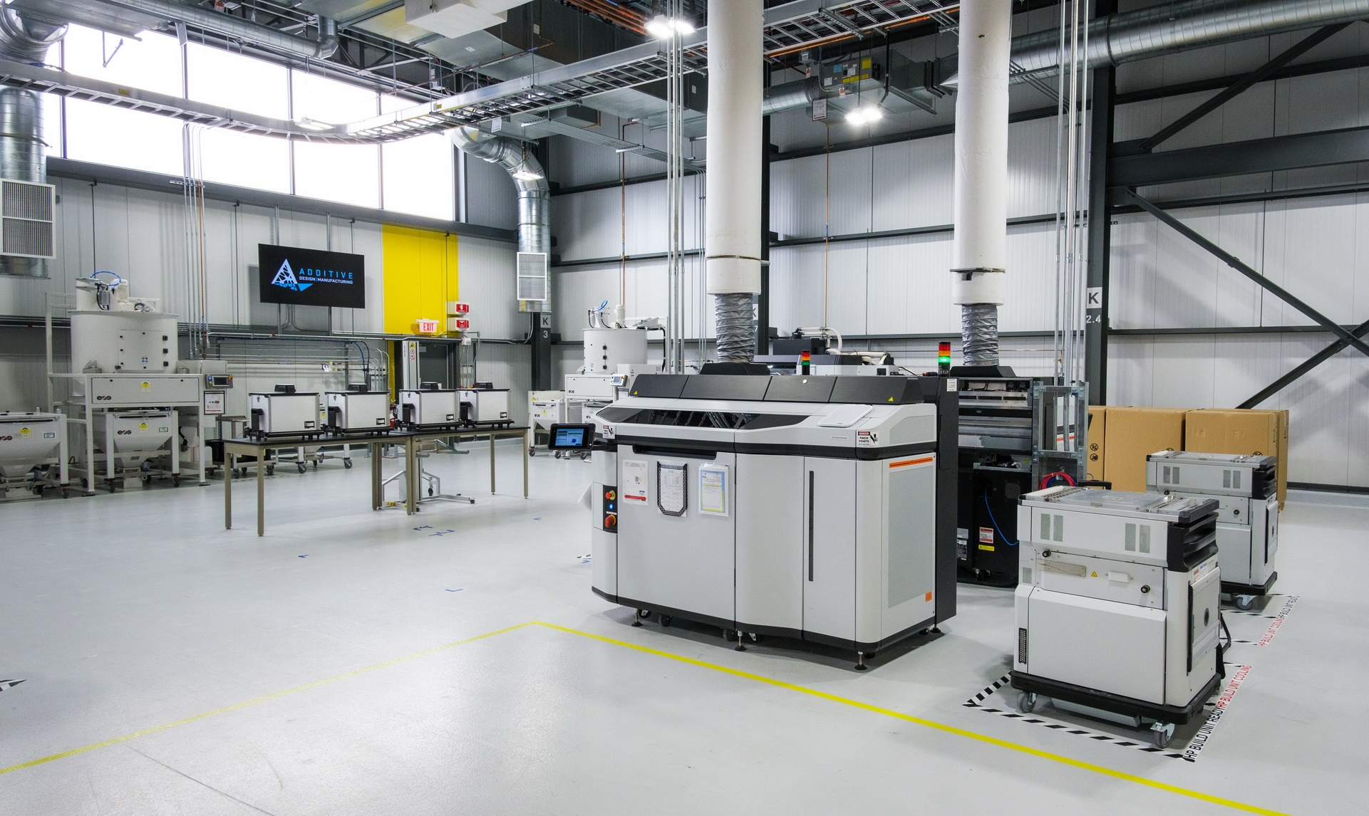 The Cadillac Celestiq EV will be assembled by hand at GM's Global Technology Center after an investment of $ 81 million.