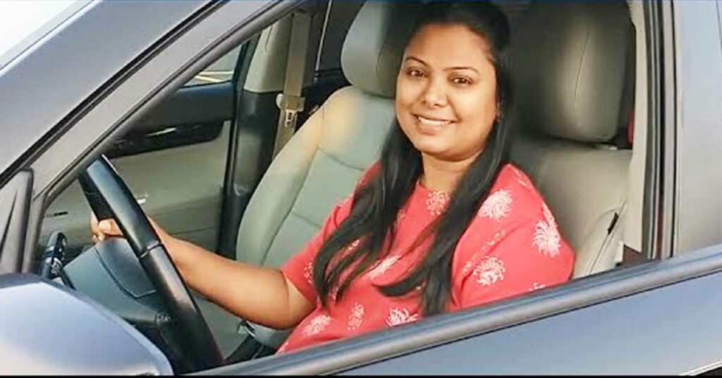 An Indian vlogger first tells you how to get a driver's license in the United States
