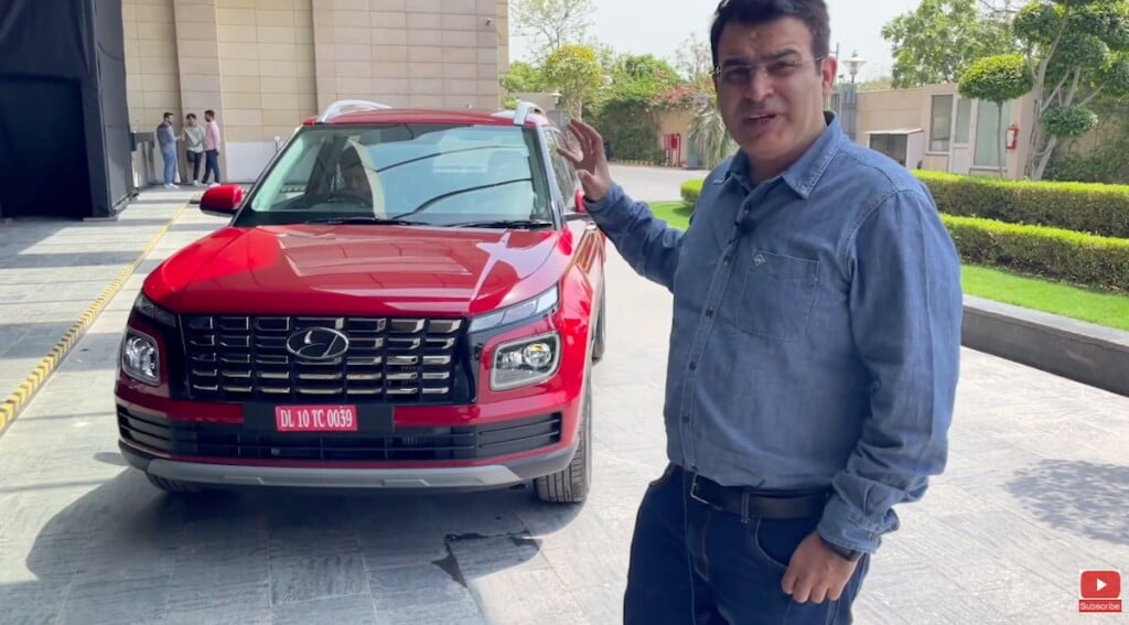 жаңа hyundai venue facelift walkaround rohit khurana