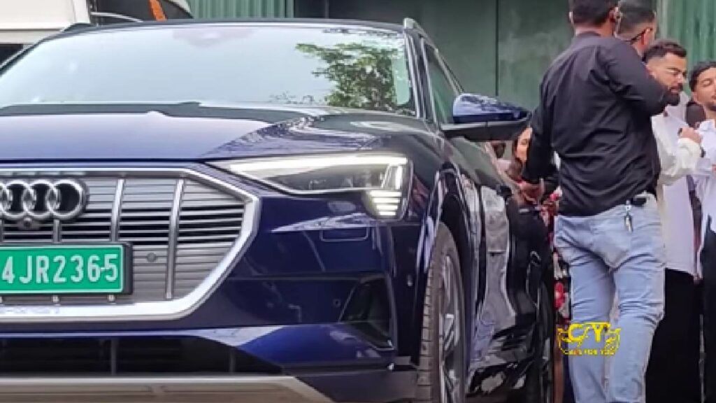 Virat kohli audi e tron 55 Car Blog India Virat Kohli with Audi E Tron